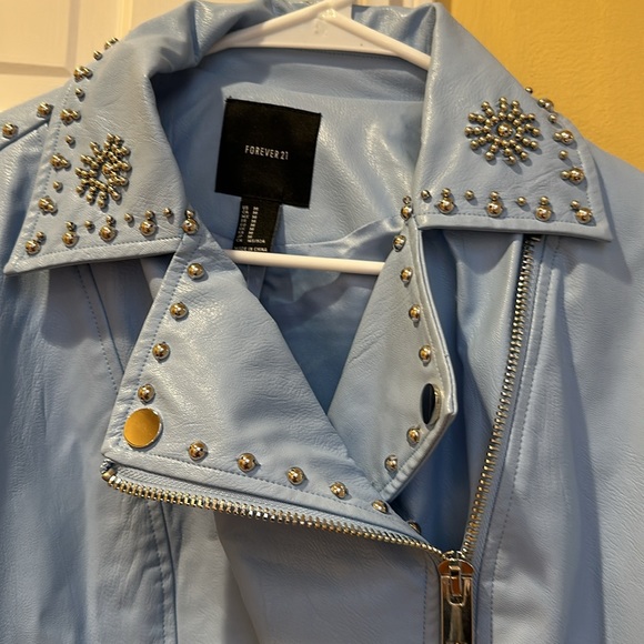 NWT Forever 21 light blue studded faux leather jacket, medium. - Picture 3 of 9